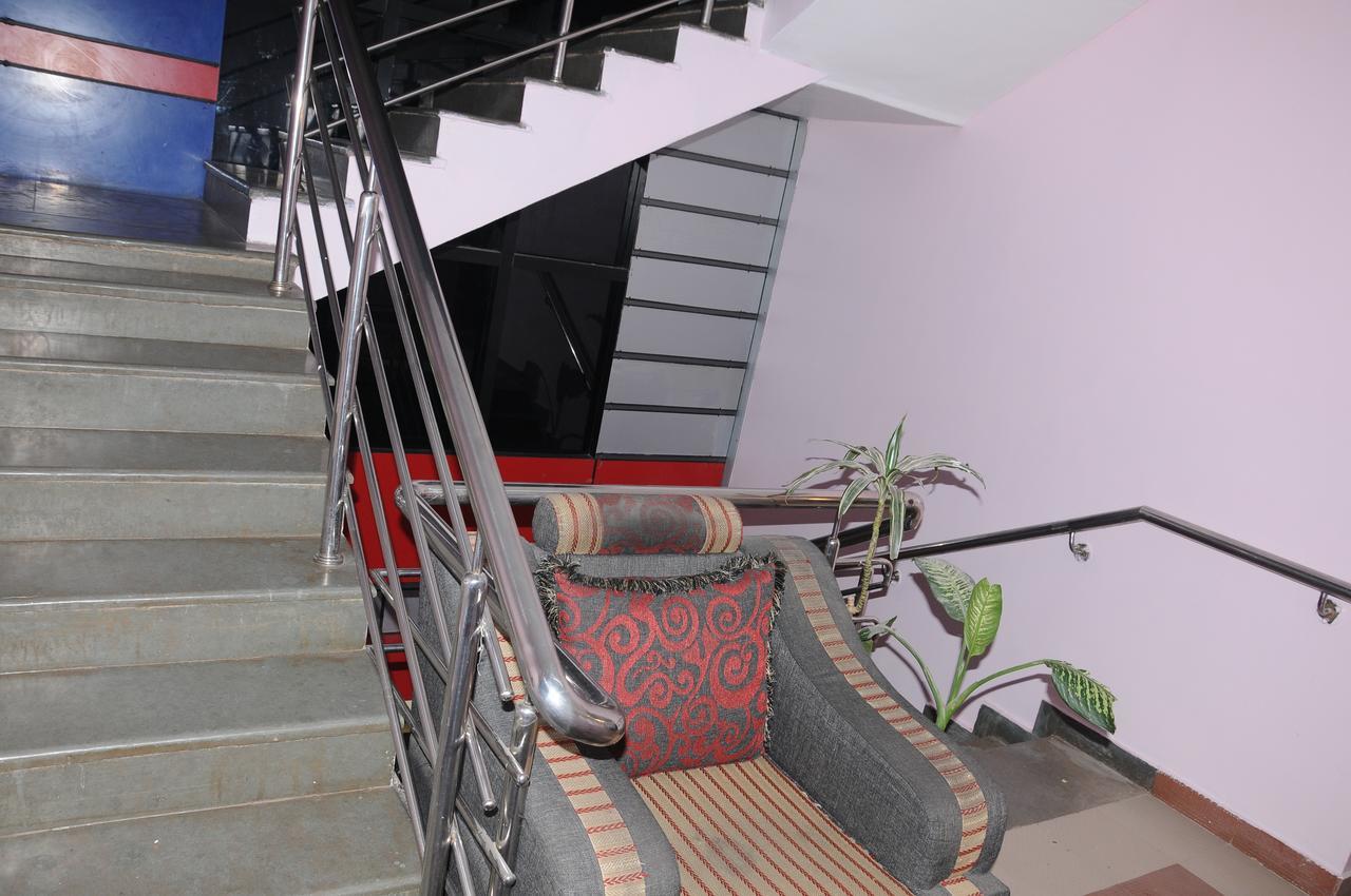 Hotel Housefinch Residency Dod Jala Exterior foto